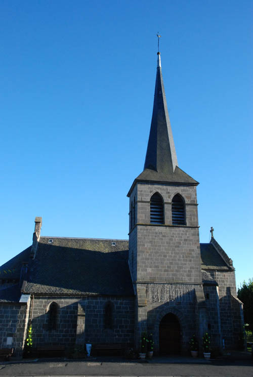 Picherande - Iglesia de Saint-Quintien