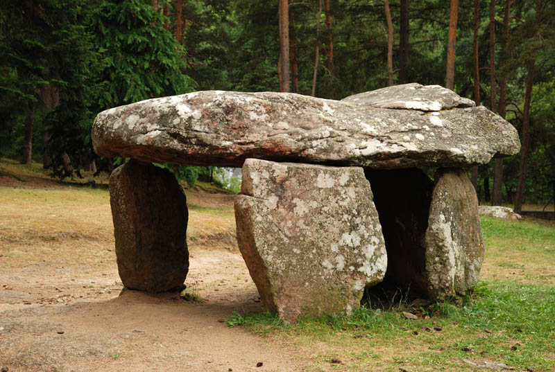 Saint-Nectaire - Parc du Dolmen