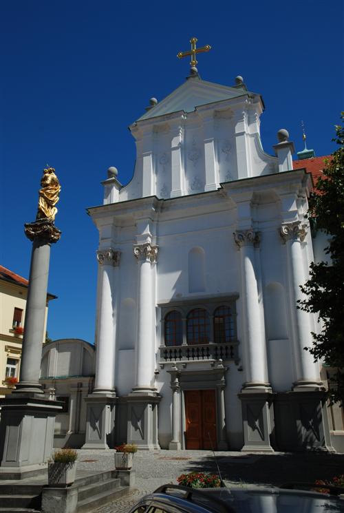 Ptuj - Minoritski samostan / Monasterio minorista / Minorite Monastery