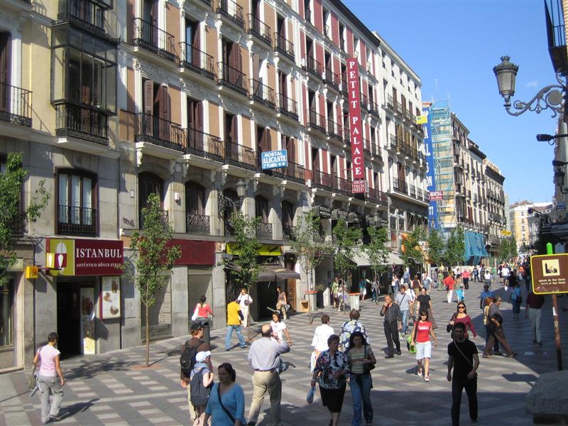 Calle Preciados