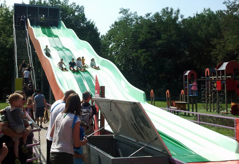 Parque Walibi - Tapis Magique