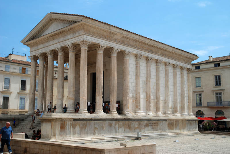 Nimes - Maison Carrée