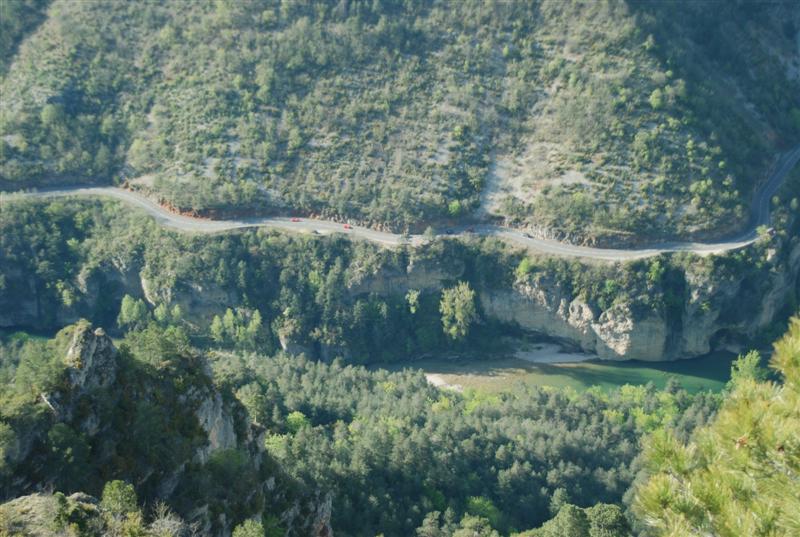 Tarn gorge Roc des Hourtous