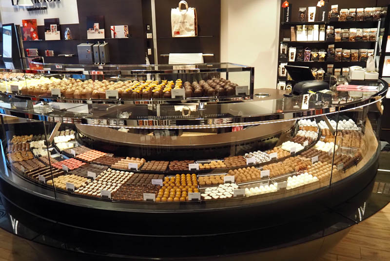 Vaduz - Laderach shop