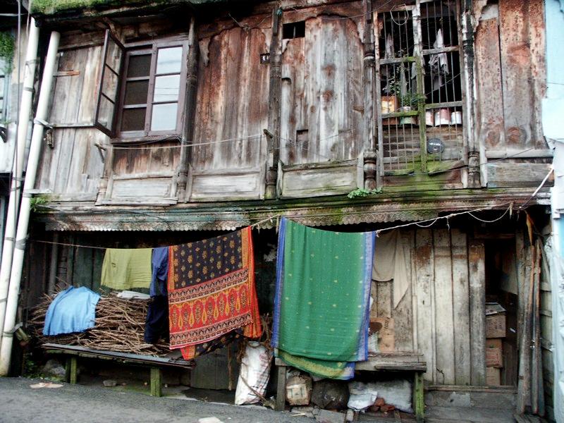 Himalaya - Wooden houses