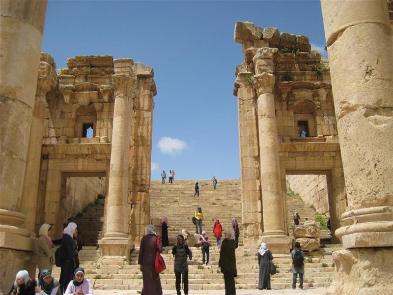 Jerash - Stairs rise to the temple