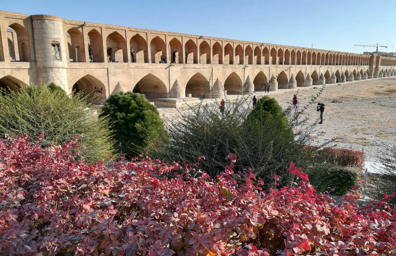 Isfahan - Si-o-Seh Pol 