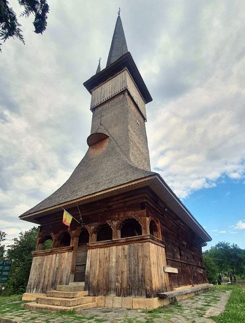 Plopis - Church of the Archangels